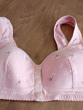 Source Unknown Peach Floral Front-Closure Bra